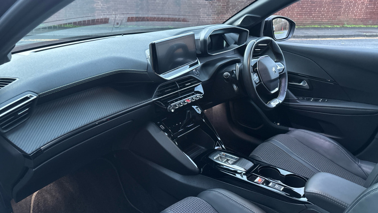 Peugeot 208 1.2 PureTech 100 GT 5dr EAT8 Petrol Hatchback